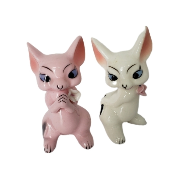 Vintage Japan  Set of Ceramic Mice Pink/white - Picture 1 of 10